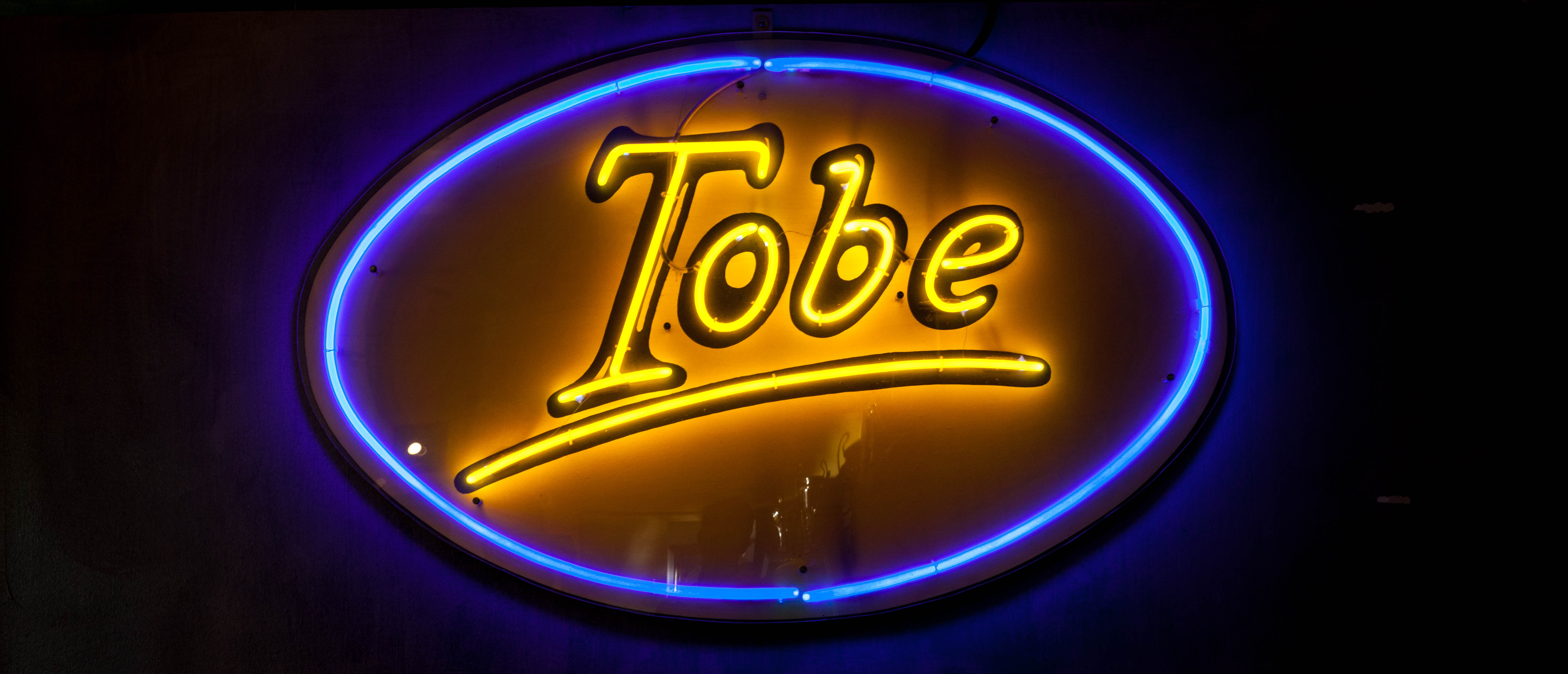 Bar Tobe
